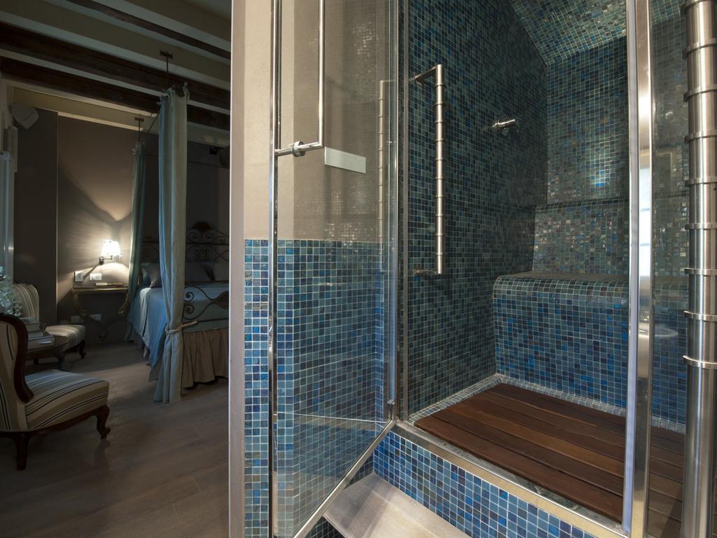 Casa Fluo Relais Guest House Bologna Room photo